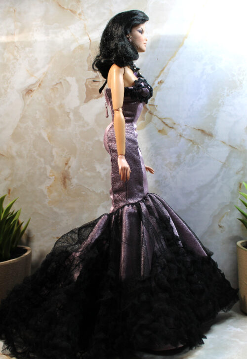 Gown: Integrity Fashion Royalty Modern Pompadour Premium "Lights, Camera, Royal" /2006 91107 - Lavender/Mauve Gown & Accessories - Image 3