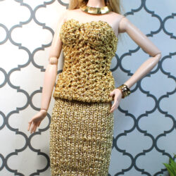 Outfit Combo: Long Pencil Skirt & Bustier Top - Holiday Gold