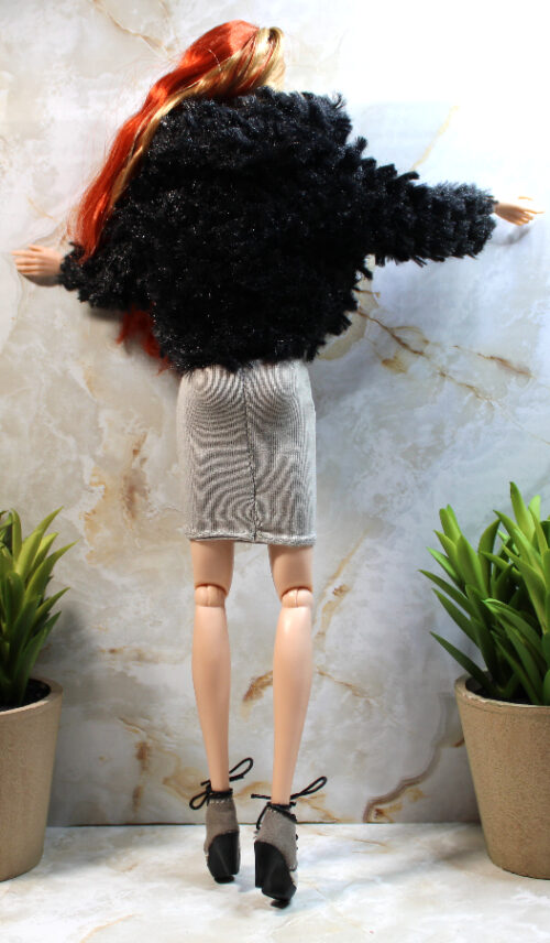 Jacket: Long-Sleeve Cropped Faux Fur Lined - Black - Image 4