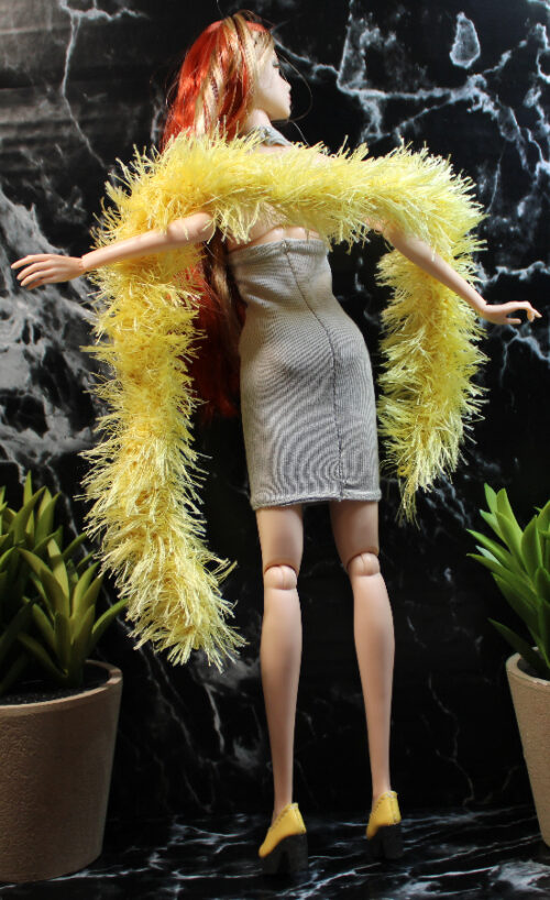 Wrap: Boa Feathery - Soft Yellow - Image 4