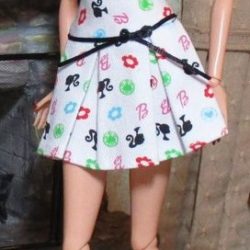 Skirt: A-Line Pleated - White Barbie 'B'