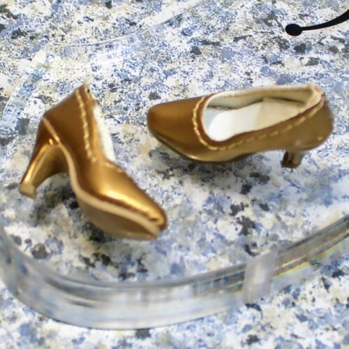 Shoes: Upscale Leatherette Low Profile Pump - Gold