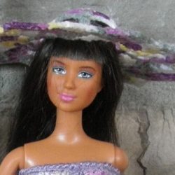 Hat: Sunhat Spiral - Spring Irises Multi