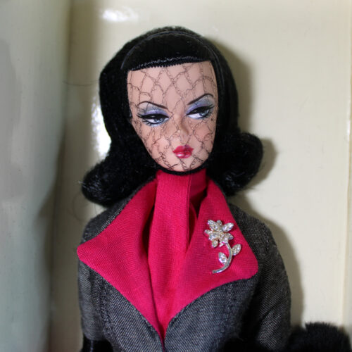 Silkstone: Barbie Fashion Model Collection "Muffy Roberts" /2004 H6485 - (NRFB) - Image 2