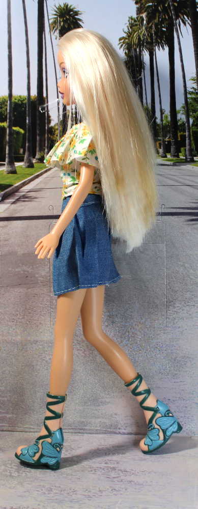 Barbie: My Scene "Club Birthday" /2004 G6116 - (Dressed) - Image 4