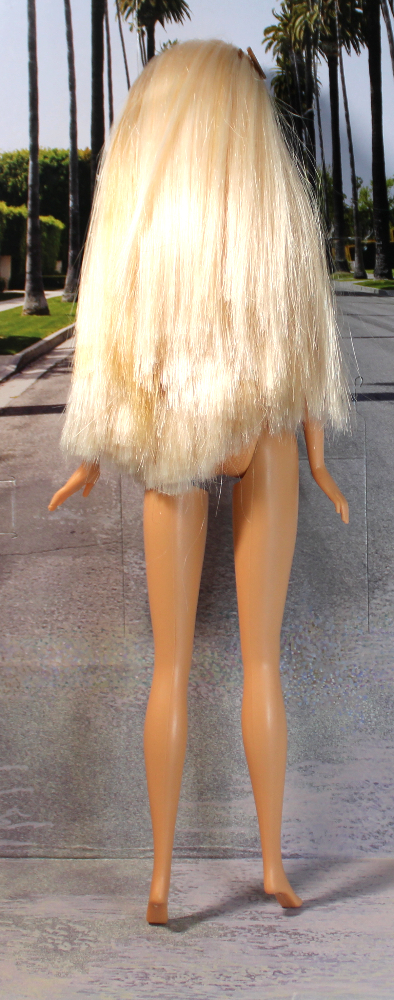 Barbie: My Scene "Club Birthday" /2004 G6116 - (Dressed) - Image 10