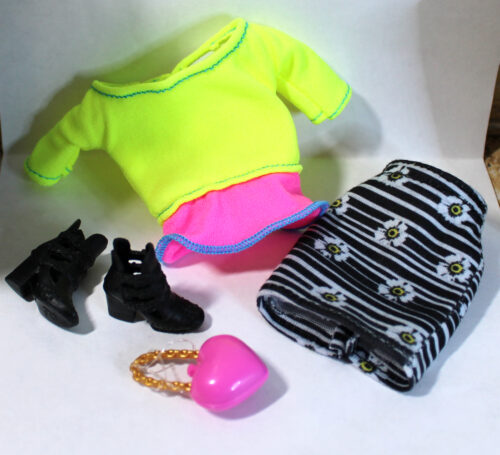 Barbie: Made-to-Move Tennis Player /2024 HKT73 - (Redressed, Rebodied Model Muse) - Image 6