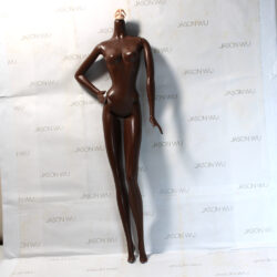 Model Muse: Barbie Best Models On Location "Milan" /2006 J0962 - (BODY ONLY)