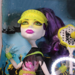Monster High: G1 Spectra Vondergeist "Ghoul Sports" /2013 Asst BJR11: BJR13 - (NRFB)