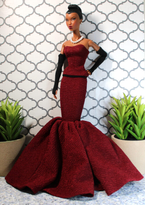Adele Makeda: Spring Voyages "Via Veneto" - /2004 91027 - (Dressed, Rebodied Tall FR) - Image 2