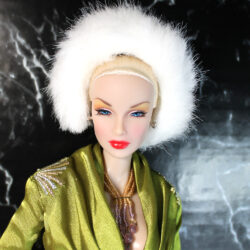 Lana Turner: Hollywood Royalty "Iconic" /2008 LT001 & Dress Vanessa Perrin "Color Therapy" /2008 91195 - (Redressed, Boxed)