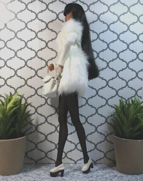 Colette Duranger: Model Behaviour "Checking Out" Giftset /2007 91165 - (Redressed White Coat) - Image 4