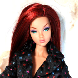 Jasper: Dynamite Girls /2010 – (Dressed, Wigged)