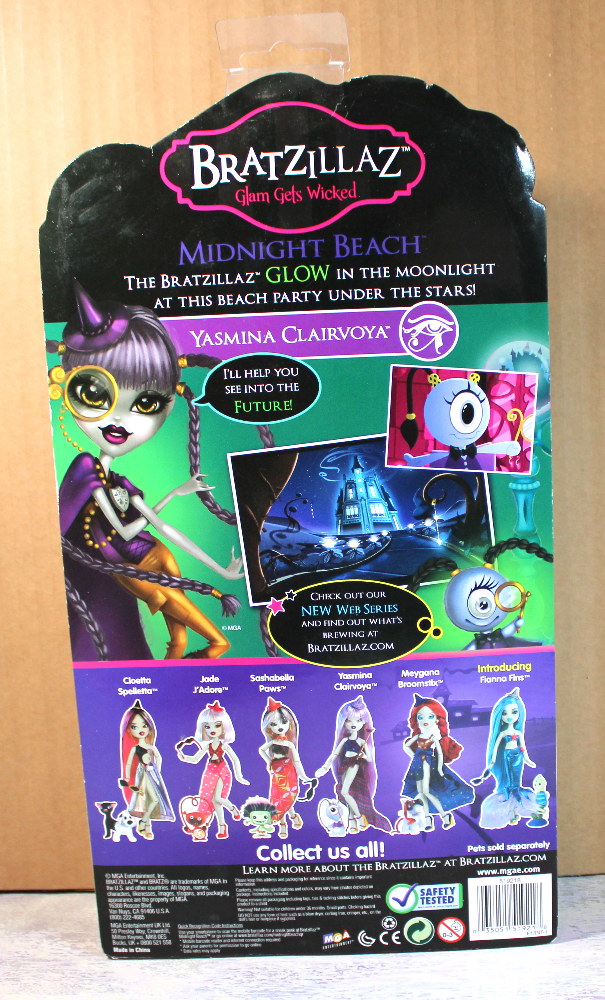 MGA: Bratzillaz Yasmina Clairvoya "Midnight Beach" /2013 519218 - (NRFB) - Image 3