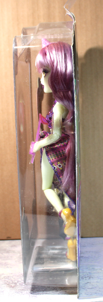 MGA: Bratzillaz Yasmina Clairvoya "Midnight Beach" /2013 519218 - (NRFB) - Image 5