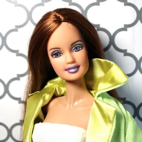 Hybrid: Mattel Teresa "Jewel Girl" /2000 28069 (Dressed, Rebodied Mizi/Meteor Clone)
