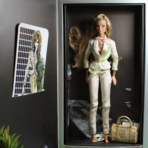 Natalia Fatale: Modern Pompadour Premium "Femme Du Monde" /2006 91109 - (Dressed Original Outfit & Accessories & Retail Box / Shipper) - Image 2