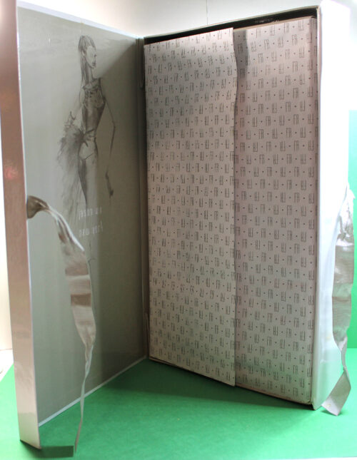 Eugenia Perrin-Frost: “Tricks of the Trade” /2010 91246 - NRFB - Image 3