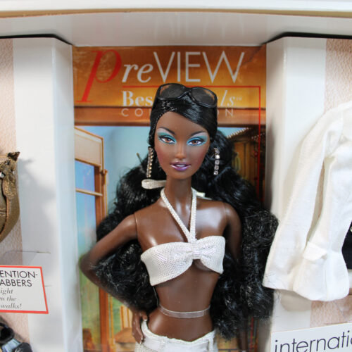 BARBIE: Best Models On Location "Milan" /2006 J0962 #3 - (NRFB)